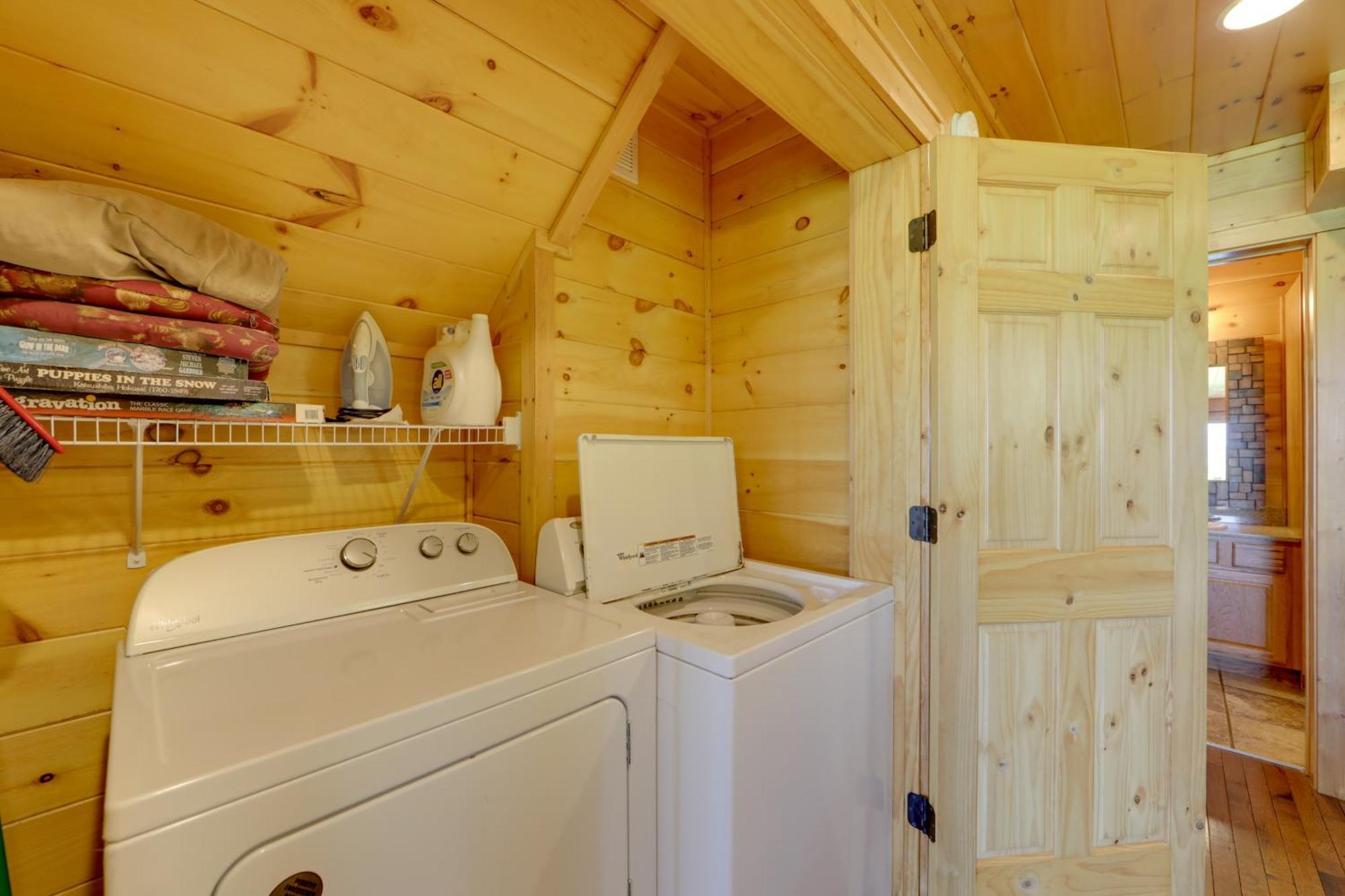 Bryson City Cabin With Hot Tub And Mountain Views! Εξωτερικό φωτογραφία