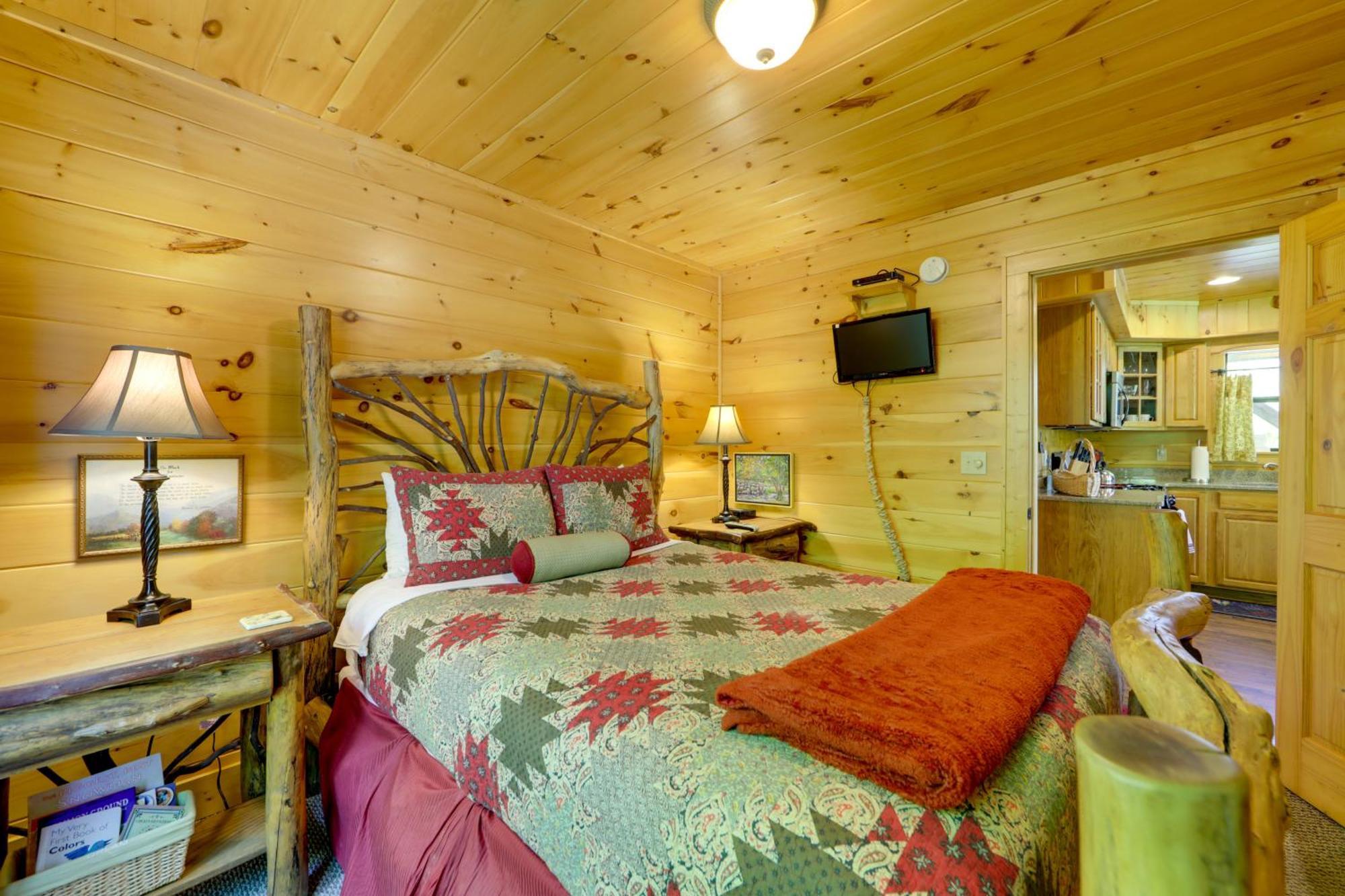Bryson City Cabin With Hot Tub And Mountain Views! Εξωτερικό φωτογραφία